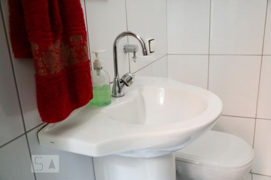 Casa à venda com 6 quartos, 430m² em Cidade Vargas, São Paulo