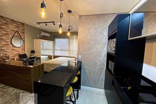 Cozinha de kitnet/studio para alugar com 1 quarto, 24m² em Rio Branco, Novo Hamburgo
