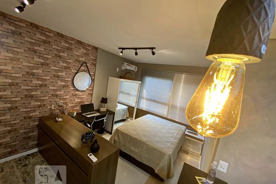Dormitório de kitnet/studio para alugar com 1 quarto, 24m² em Rio Branco, Novo Hamburgo