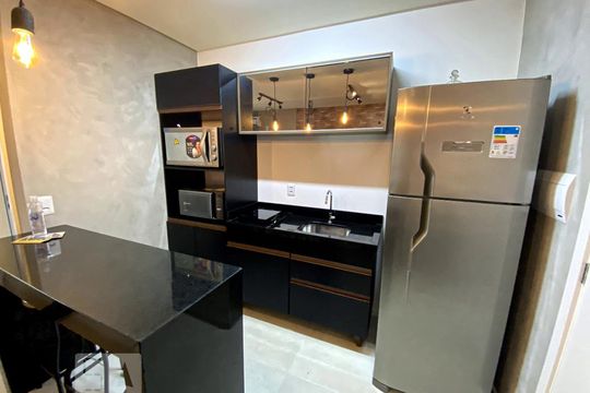 Cozinha de kitnet/studio para alugar com 1 quarto, 24m² em Rio Branco, Novo Hamburgo