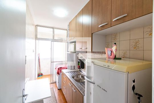 Cozinha de apartamento à venda com 2 quartos, 60m² em Vila Mascote, São Paulo