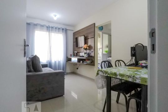 Entrada de apartamento à venda com 2 quartos, 50m² em Jardim Maria Estela, São Paulo