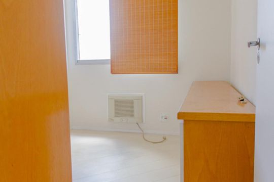 Quarto 1 de apartamento à venda com 2 quartos, 70m² em Maracanã, Rio de Janeiro