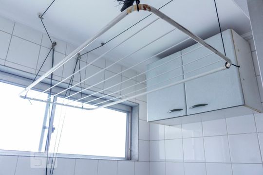 Área de serviço de apartamento para alugar com 3 quartos, 70m² em Vila Firmiano Pinto, São Paulo