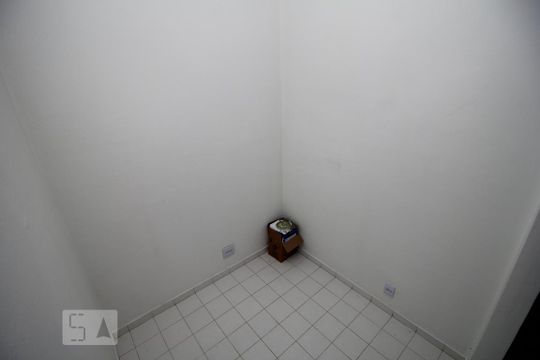 Quarto de Serviço de apartamento à venda com 2 quartos, 61m² em Centro, Rio de Janeiro
