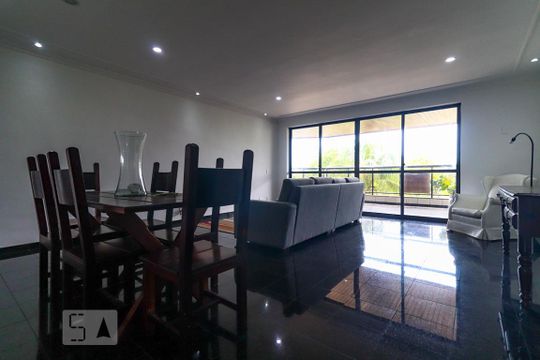 Sala de apartamento para alugar com 4 quartos, 212m² em Recreio dos Bandeirantes, Rio de Janeiro