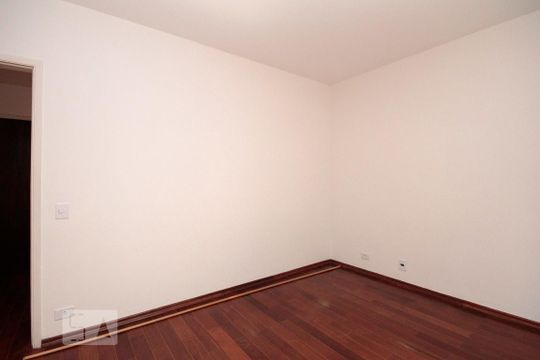 Quarto de apartamento para alugar com 1 quarto, 58m² em Vila Buarque, São Paulo