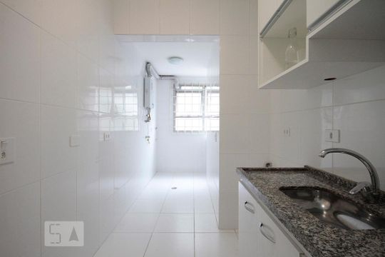 Cozinha de apartamento para alugar com 1 quarto, 58m² em Vila Buarque, São Paulo