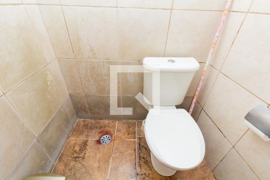 Casa 2: Banheiro de casa à venda com 5 quartos, 600m² em Vila Rio Branco, São Paulo