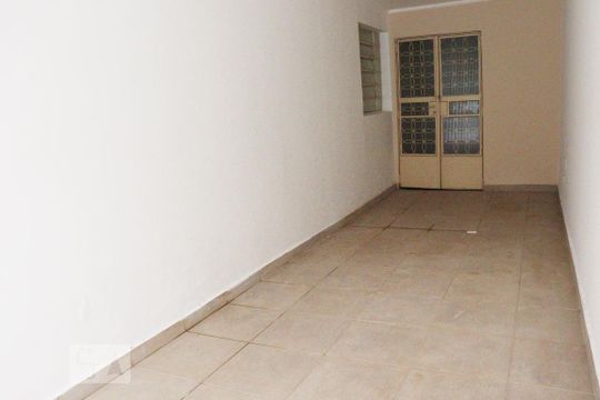 Área Externa de casa para alugar com 3 quartos, 135m² em Aclimação, São Paulo