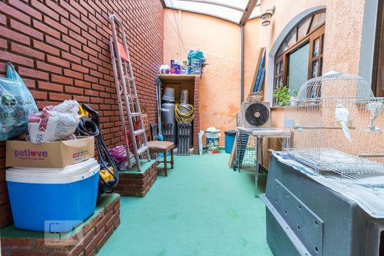 Quintal de casa à venda com 3 quartos, 240m² em Vila da Saúde, São Paulo