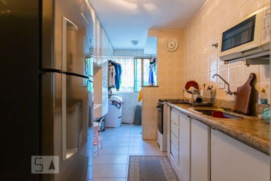 Cozinha de apartamento à venda com 3 quartos, 87m² em Jardim Patente, São Paulo