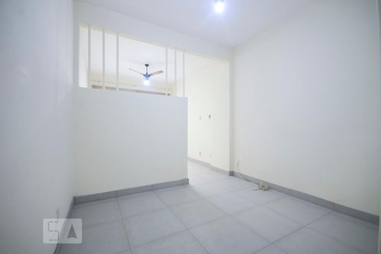 Apartamento para alugar com 1 quarto, 40m² em Centro, Niterói
