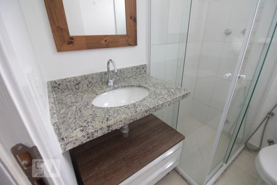 Pia de apartamento à venda com 3 quartos, 73m² em Vila Suzana, São Paulo
