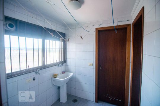 Área de Serviço de apartamento à venda com 3 quartos, 96m² em Jardim Teresa, São Paulo