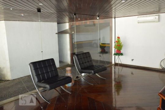 Portaria de apartamento à venda com 2 quartos, 90m² em Icaraí, Niterói