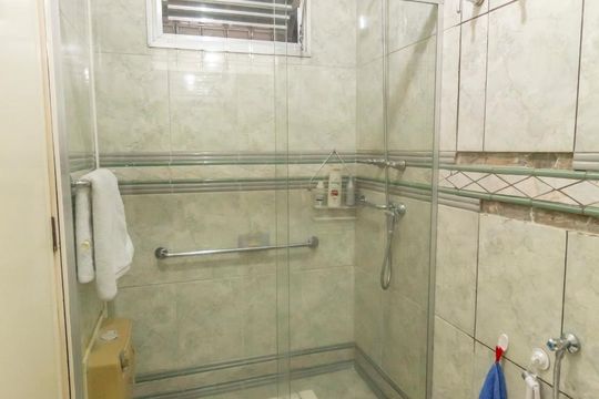 Banheiro 1 de apartamento à venda com 3 quartos, 244m² em Perdizes, São Paulo