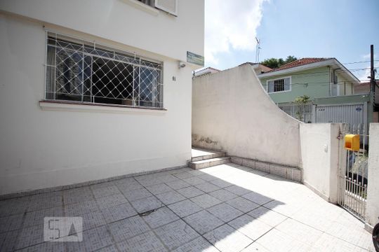 Garagem de casa à venda com 3 quartos, 133m² em Planalto Paulista, São Paulo