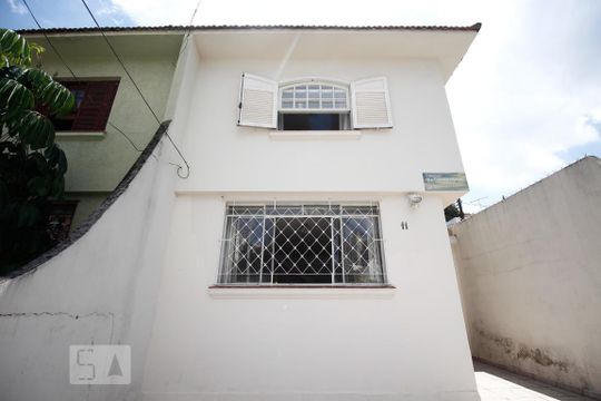 Fachada de casa à venda com 3 quartos, 133m² em Planalto Paulista, São Paulo