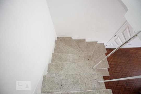 Sala - Escada de casa à venda com 3 quartos, 133m² em Planalto Paulista, São Paulo