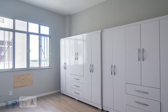 Quarto 2 de apartamento à venda com 2 quartos, 80m² em Centro, Niterói