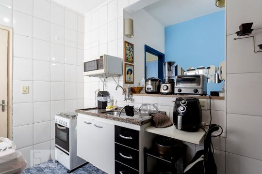Cozinha de apartamento à venda com 4 quartos, 60m² em Consolação, São Paulo