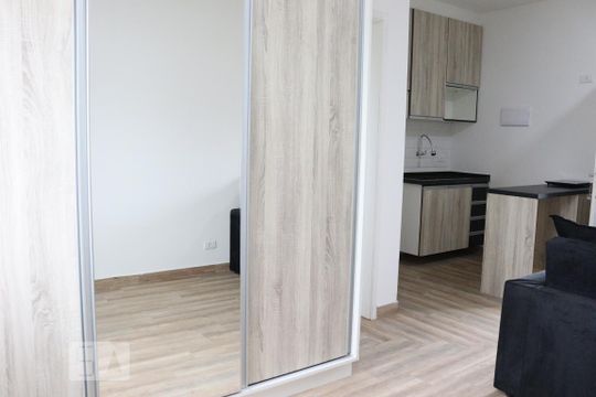 Studio de kitnet/studio para alugar com 1 quarto, 27m² em Jardim da Glória, São Paulo