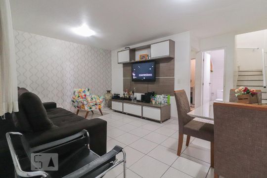 Sala de casa de condomínio para alugar com 3 quartos, 94m² em Tanque, Rio de Janeiro