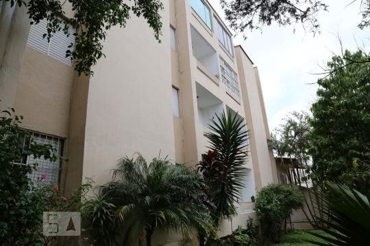 Fachada de kitnet/studio para alugar com 1 quarto, 40m² em Chácara Agrindus, Taboão da Serra