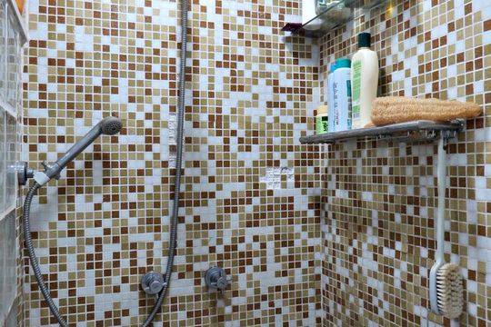 Ducha de casa à venda com 4 quartos, 118m² em Vila Nova Mazzei, São Paulo