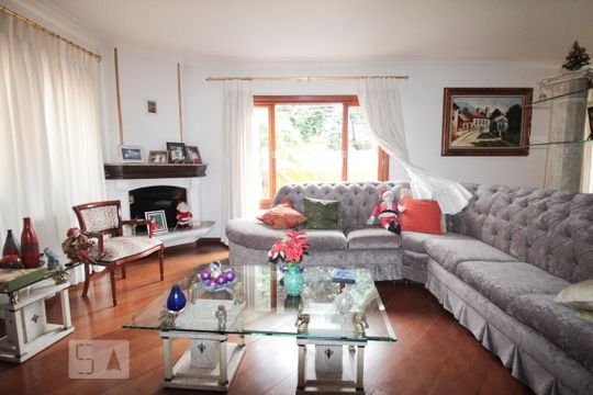 Casa à venda com 6 quartos, 600m² em Jardim Leonor Mendes de Barros, São Paulo