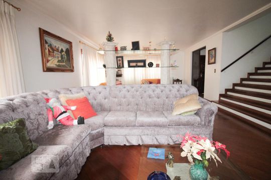 Casa à venda com 6 quartos, 600m² em Jardim Leonor Mendes de Barros, São Paulo