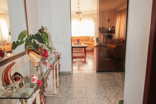 Casa à venda com 6 quartos, 600m² em Jardim Leonor Mendes de Barros, São Paulo