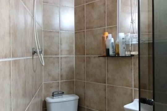 Banheiro da Suíte de casa à venda com 2 quartos, 176m² em Jardim da Gloria, Taboão da Serra