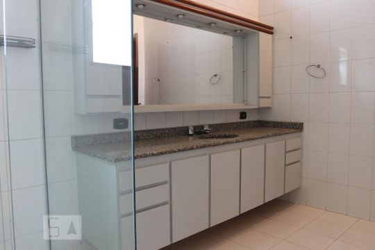 Casa à venda com 4 quartos, 360m² em Jardim do Mar, São Bernardo do Campo