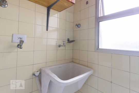Área de Serviço de apartamento para alugar com 3 quartos, 67m² em Santana, São Paulo