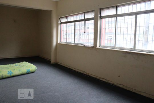Sala de casa à venda com 6 quartos, 250m² em Vila Monumento, São Paulo