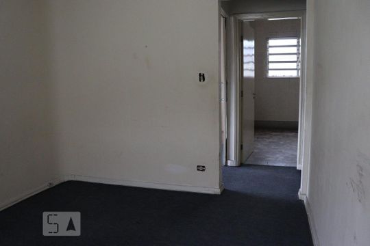 Quarto 1 de casa à venda com 6 quartos, 250m² em Vila Monumento, São Paulo
