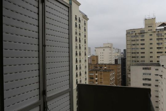 Sacada de apartamento para alugar com 2 quartos, 135m² em Jardins, São Paulo
