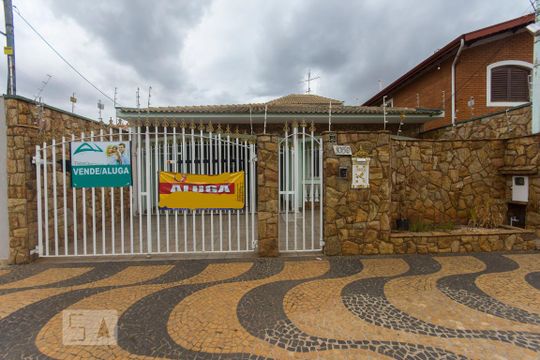 Fachada de casa à venda com 4 quartos, 320m² em Jardim dos Oliveiras, Campinas
