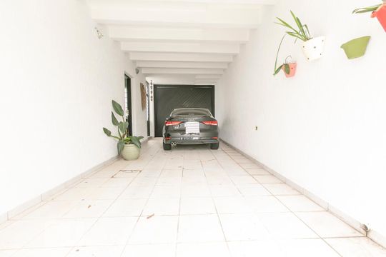 Garagem de casa à venda com 4 quartos, 250m² em Jardim São Paulo(zona Norte), São Paulo
