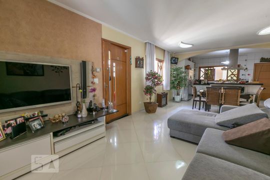 Casa para alugar com 3 quartos, 150m² em Jaguará, São Paulo