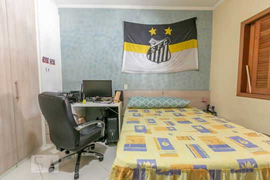 Quarto 1 de casa para alugar com 3 quartos, 150m² em Jaguará, São Paulo