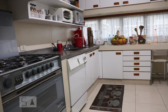 Cozinha de apartamento à venda com 3 quartos, 230m² em Jardim, Santo André