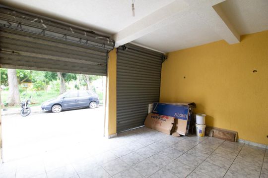 Garagem de casa para alugar com 3 quartos, 150m² em Jardim Tranqüilidade, Guarulhos