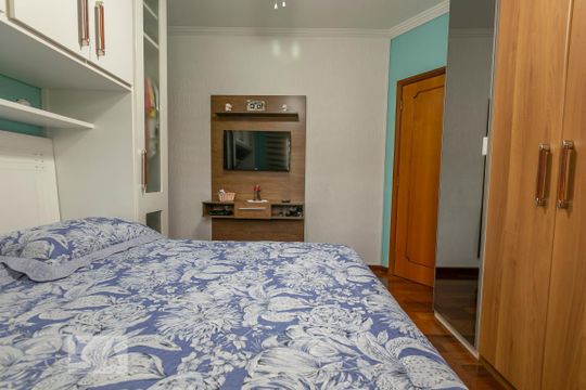 Suíte 2 de casa à venda com 3 quartos, 195m² em Parque São Domingos, São Paulo