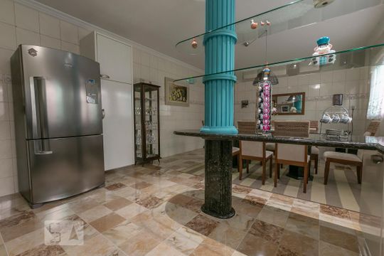Cozinha de casa à venda com 3 quartos, 195m² em Parque São Domingos, São Paulo