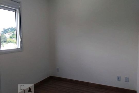 Quarto 1 de apartamento para alugar com 2 quartos, 48m² em Jardim Monte Alegre, Taboão da Serra