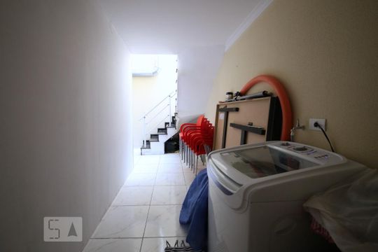 Área de Serviço de casa para alugar com 3 quartos, 140m² em Vila Santana, São Paulo