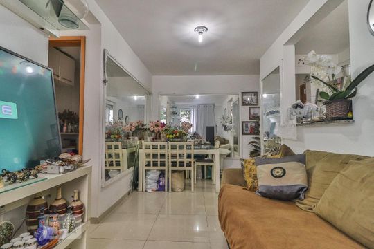 Sala de apartamento à venda com 3 quartos, 58m² em Pechincha, Rio de Janeiro